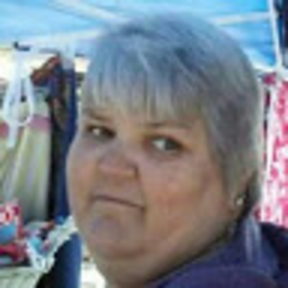 Meet your Posher, Lenora